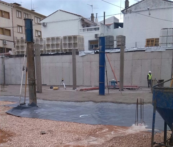 Aparcamiento Público Orcera (Jaén) 2015