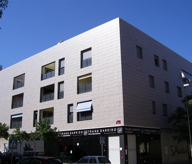 Edificio Tierra ( Vial Norte )