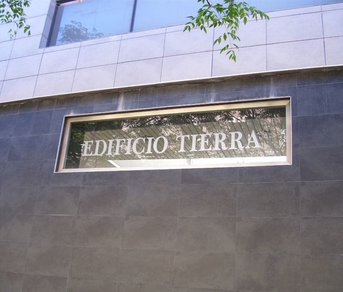 Edificio Tierra ( Vial Norte )