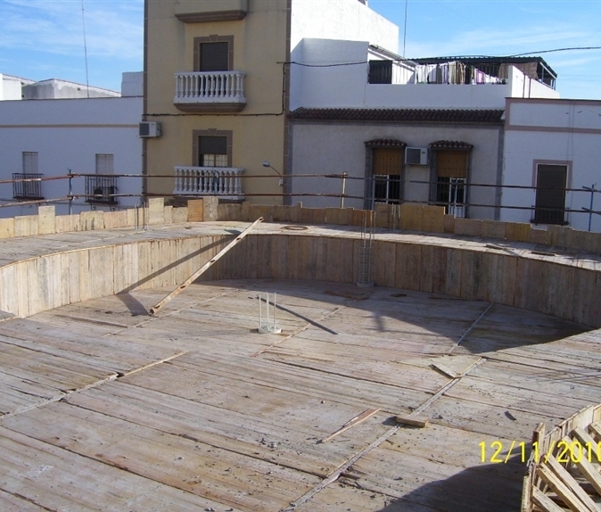 Plaza Alzada